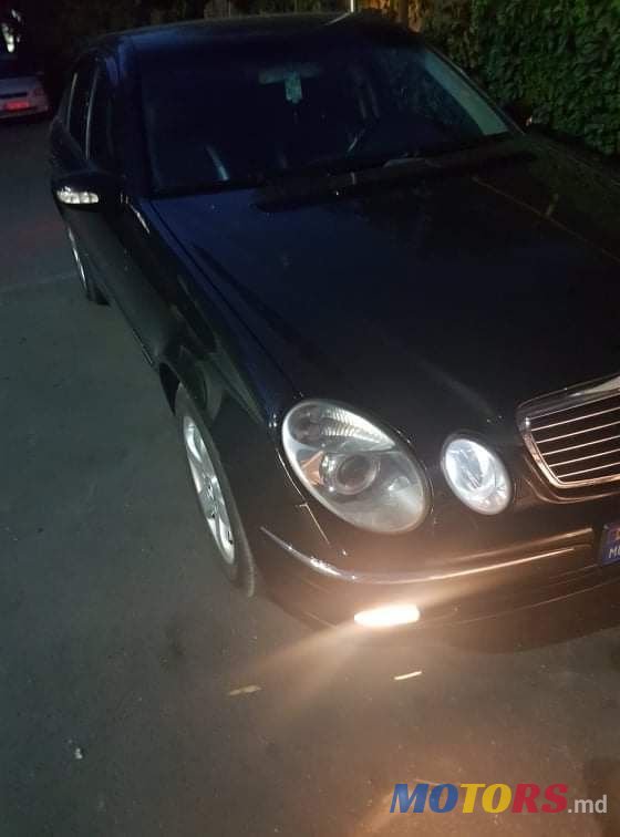 2003' Mercedes-Benz E-Class photo #4