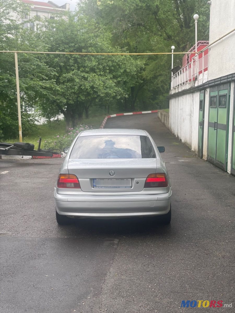 2002' BMW 5 Series photo #4