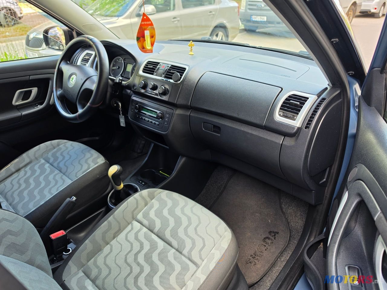 2010' Skoda Fabia photo #6