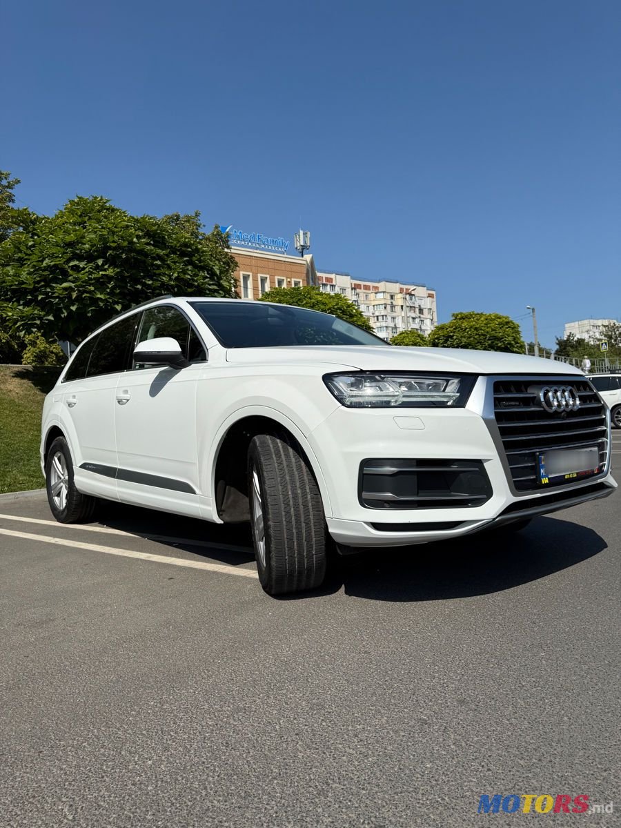 2018' Audi Q7 photo #6