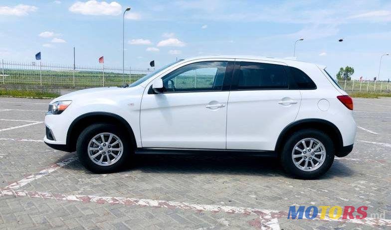 2017' Mitsubishi ASX photo #1