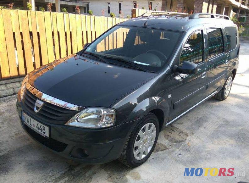 2009' Dacia Logan Mcv photo #1