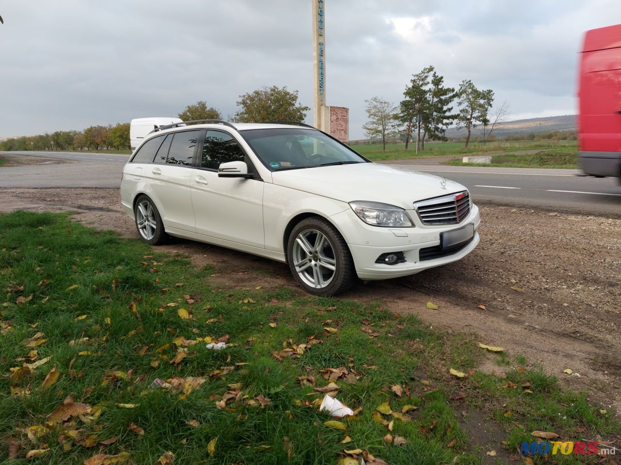 2009' Mercedes-Benz C-Class photo #6