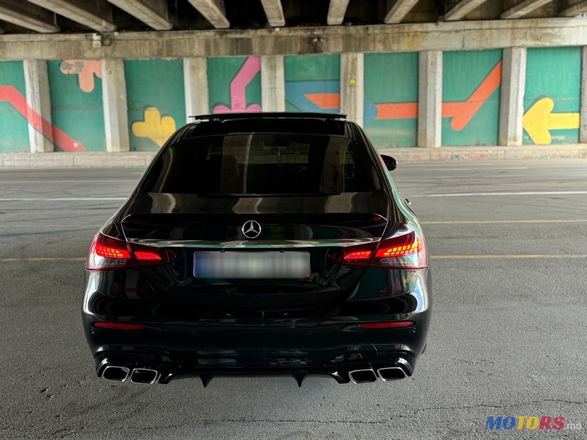 2017' Mercedes-Benz E-Class photo #5