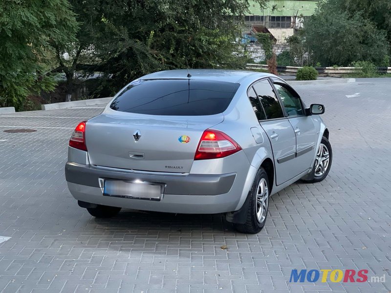 2007' Renault Megane photo #3