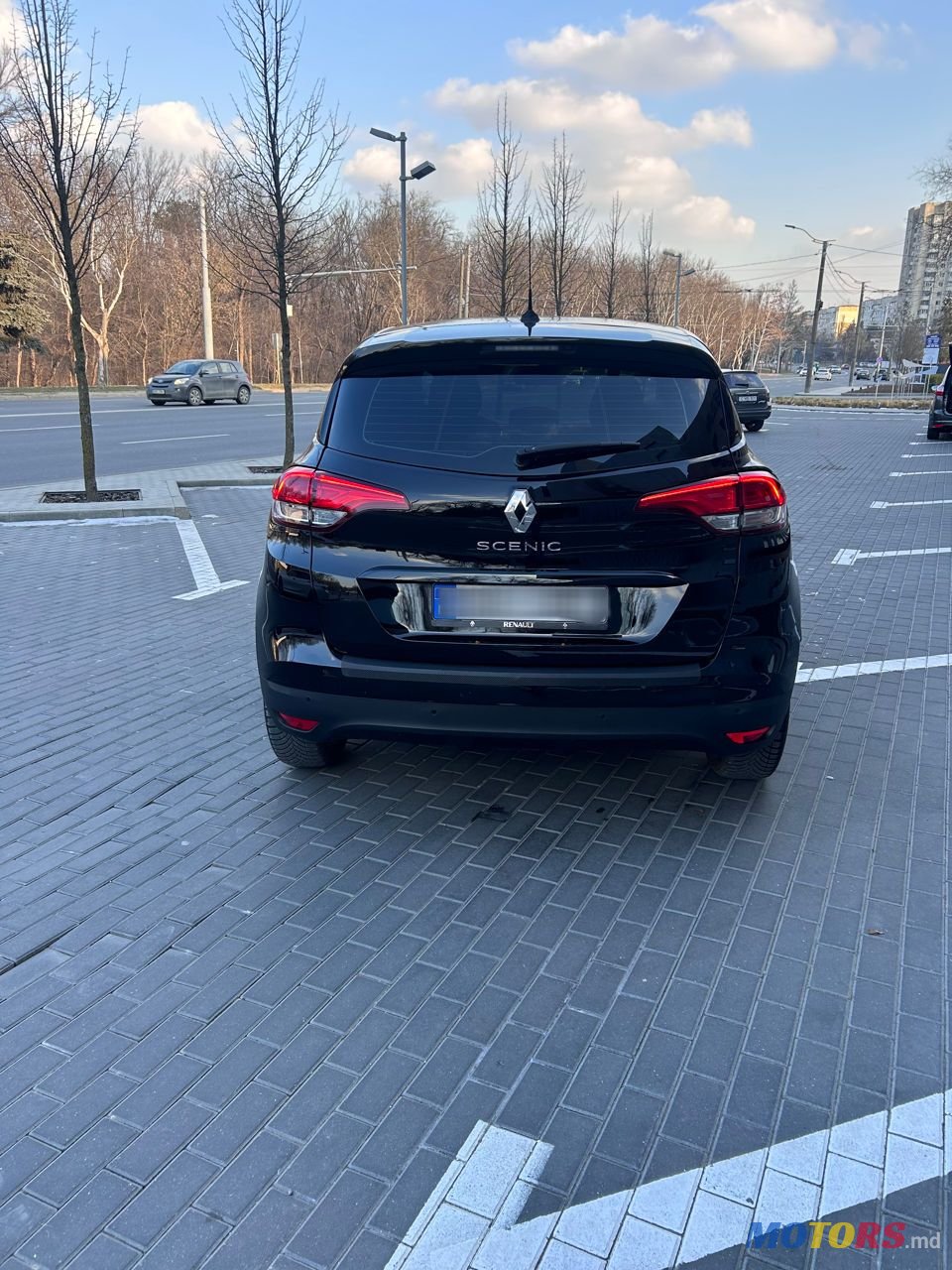 2017' Renault Scenic photo #2