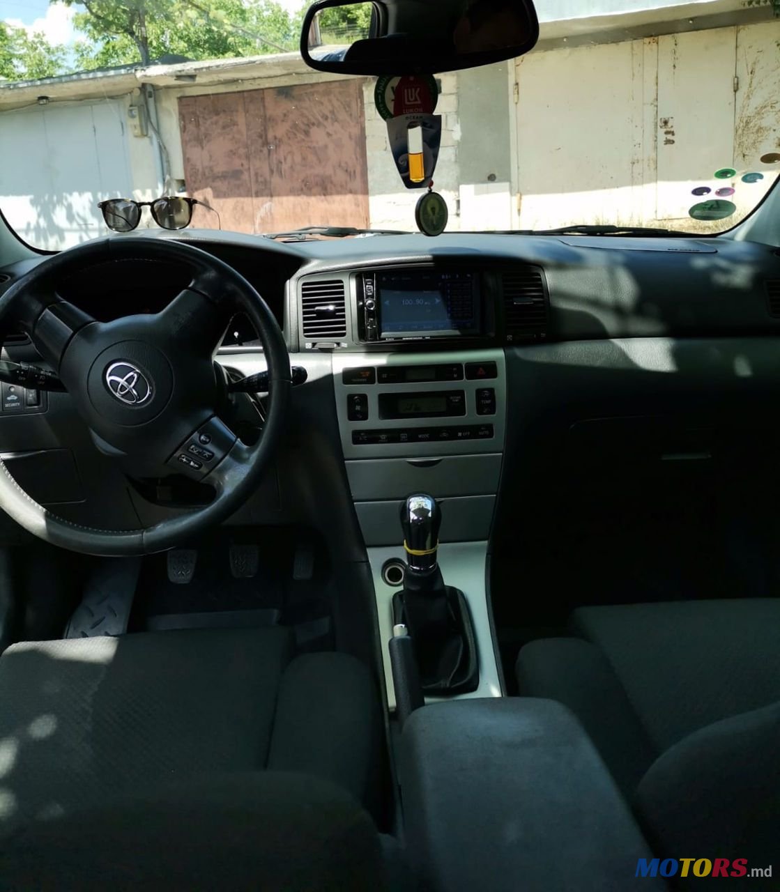 2005' Toyota Corolla photo #3