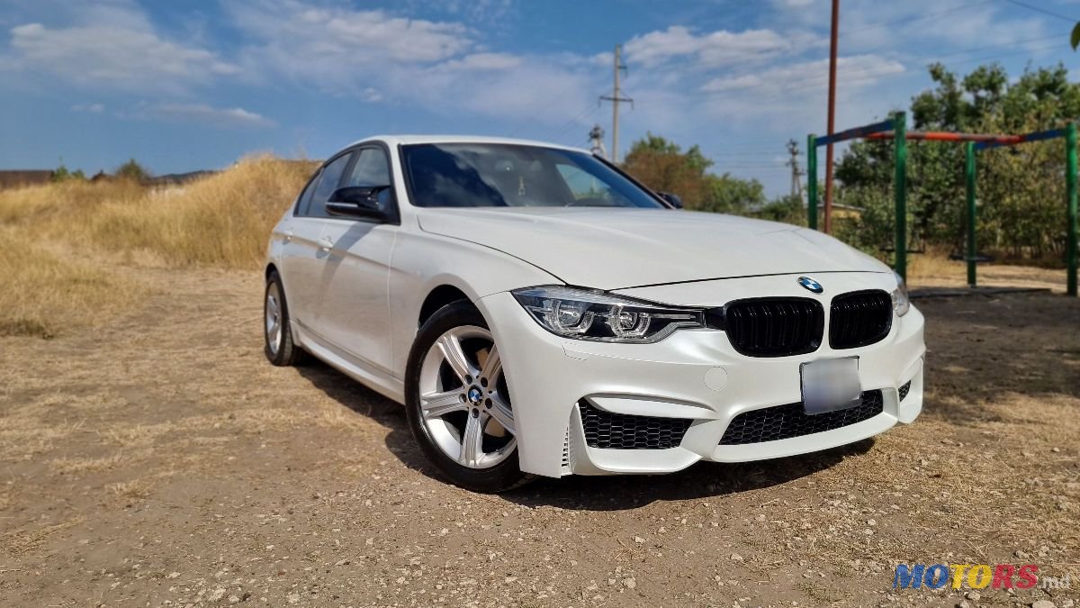 2014' BMW 3 Series photo #3