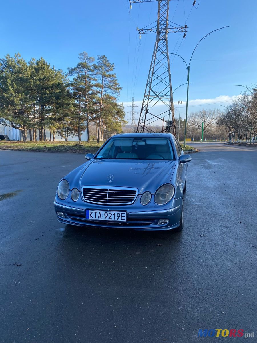 2003' Mercedes-Benz E Класс photo #4