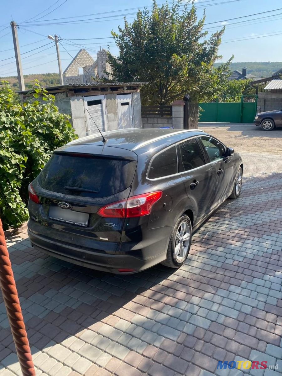 2012' Ford Focus photo #6