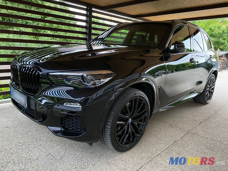 2020' BMW X5 photo #1