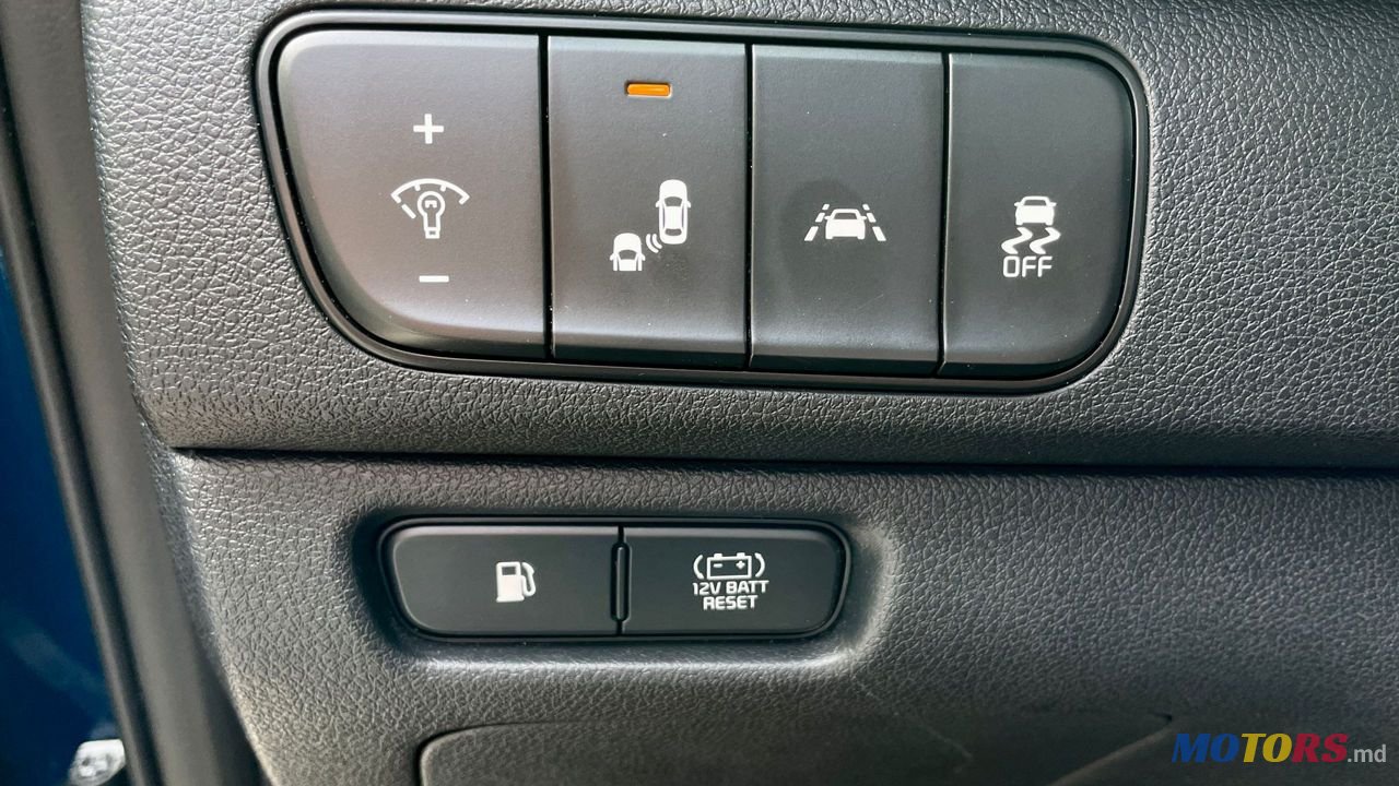 2017' Kia Niro photo #5