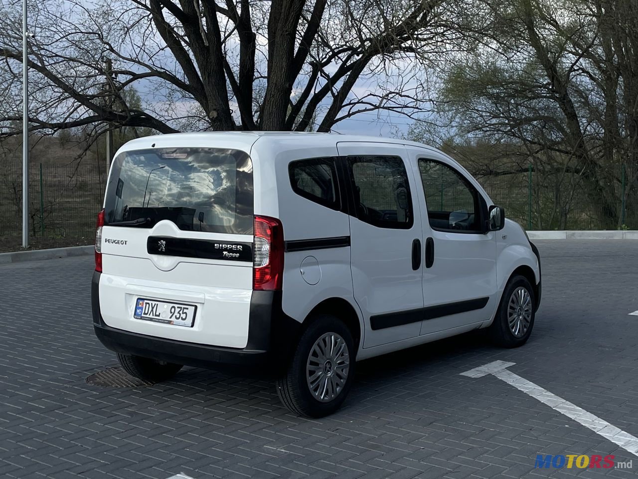2014' Peugeot Bipper photo #3