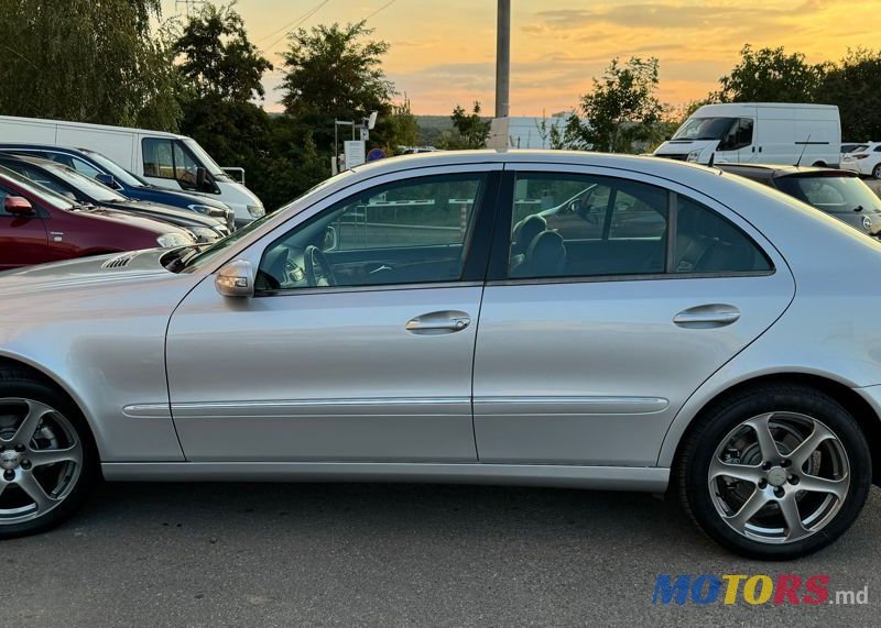 2003' Mercedes-Benz E-Class photo #4