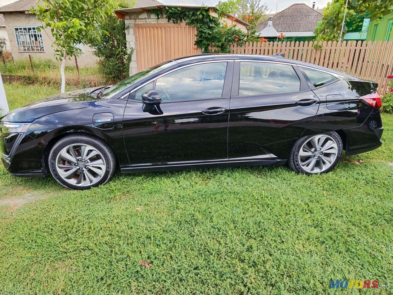 2018' Honda Clarity photo #2