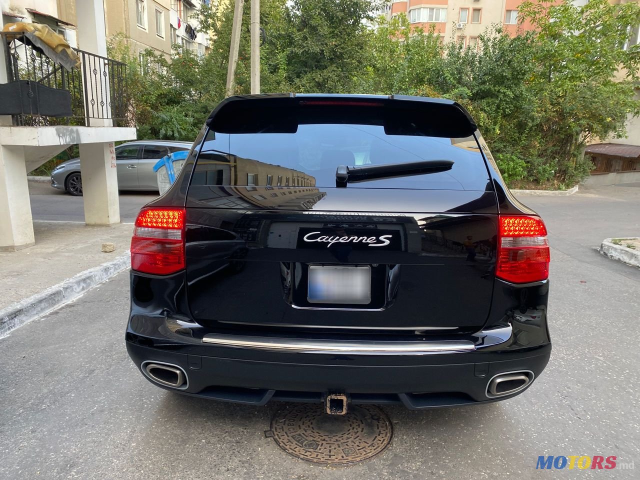 2008' Porsche Cayenne photo #2