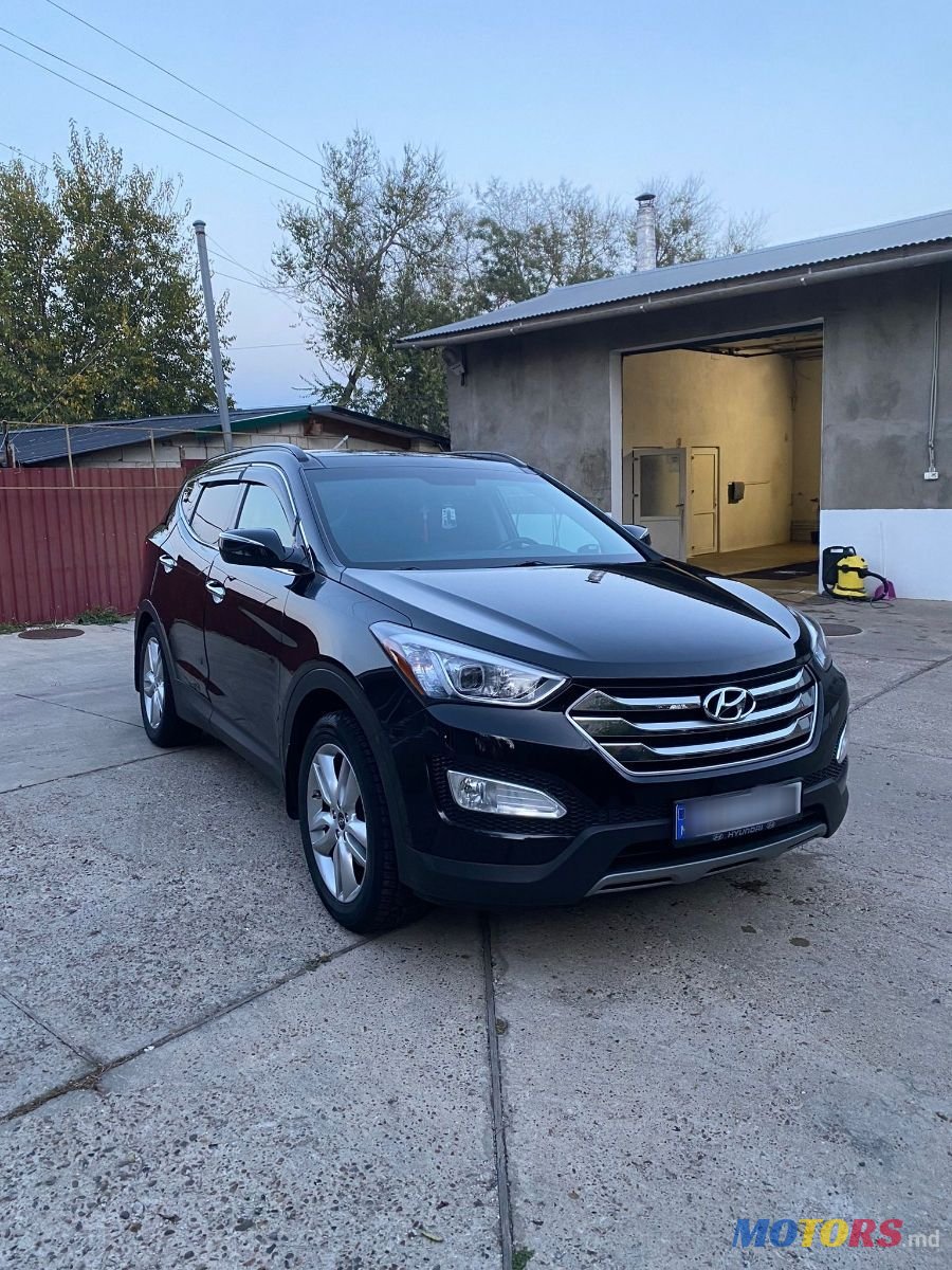 2014' Hyundai Santa Fe photo #1