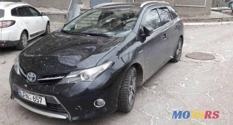 2014' Toyota Auris photo #1