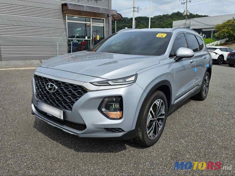 2018' Hyundai Santa Fe photo #1