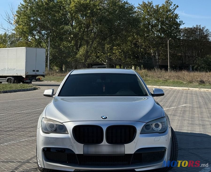 2009' BMW 7 Series photo #1