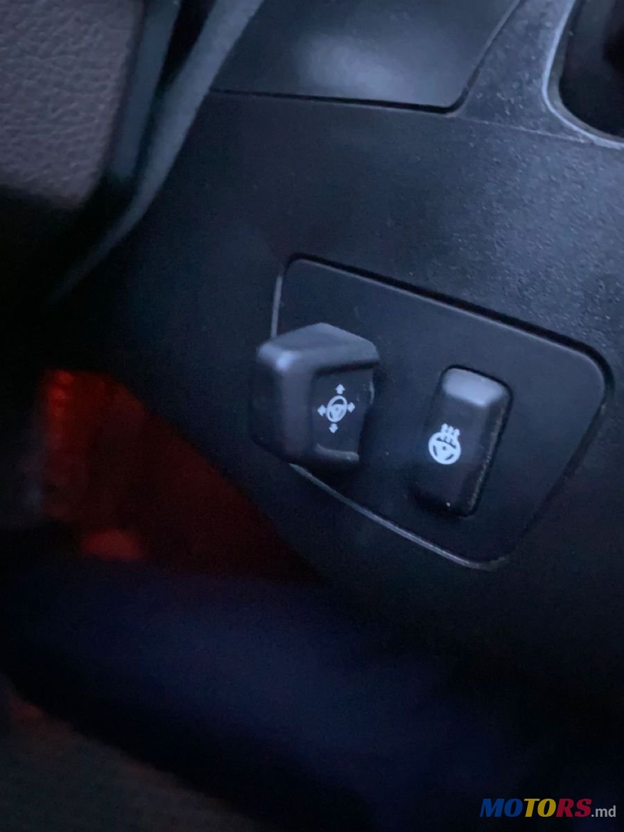 2015' BMW 5 Series photo #6