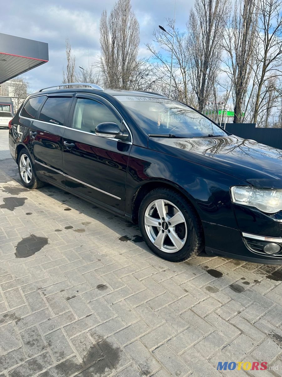 2007' Volkswagen Passat photo #5