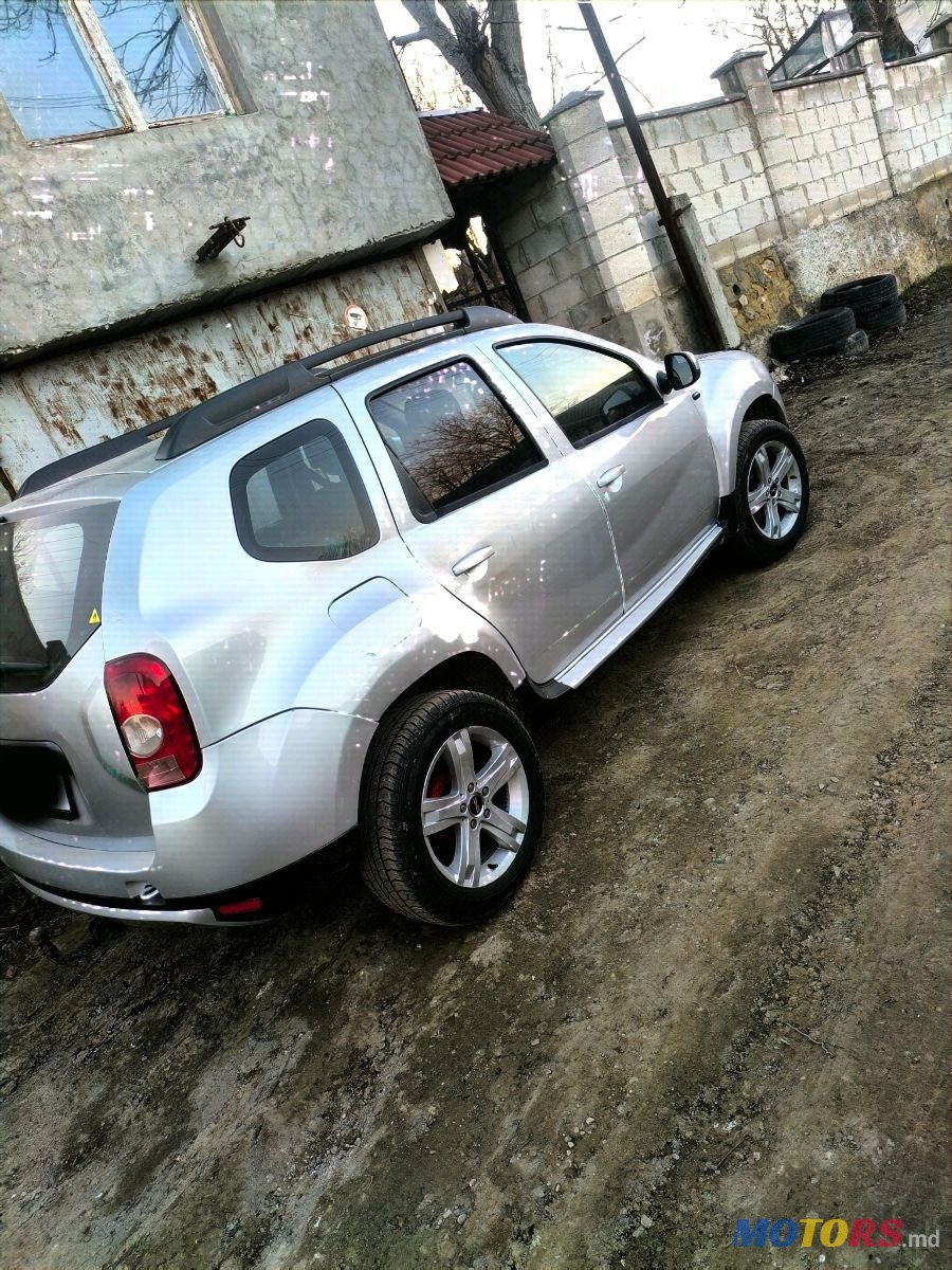 2012' Dacia Duster photo #2