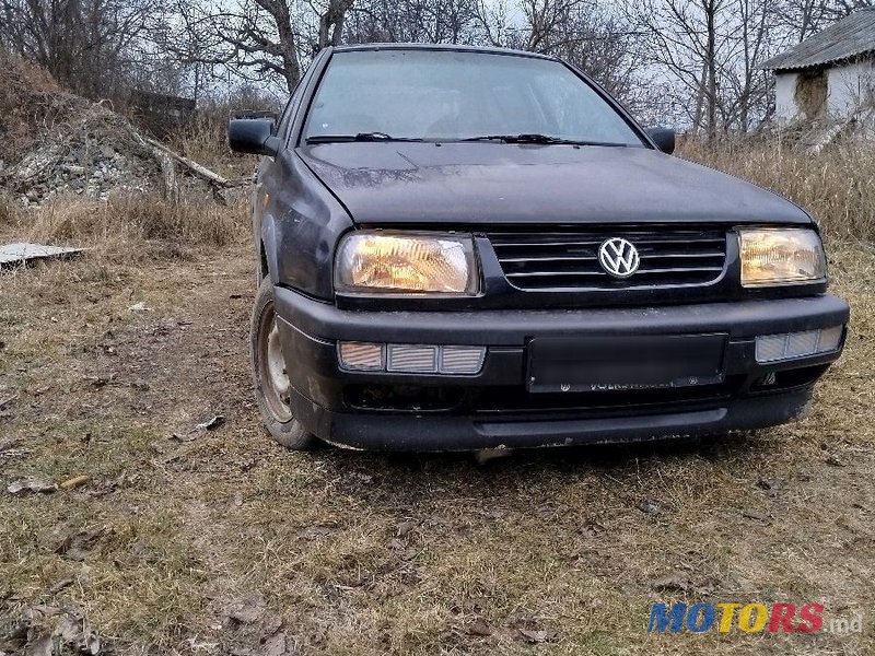 1996' Volkswagen Vento photo #1