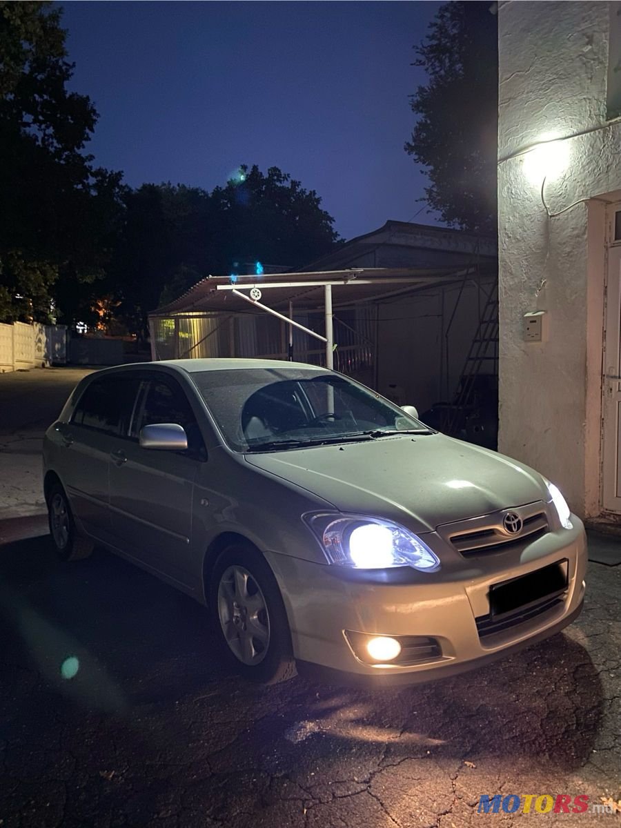 2006' Toyota Corolla photo #2