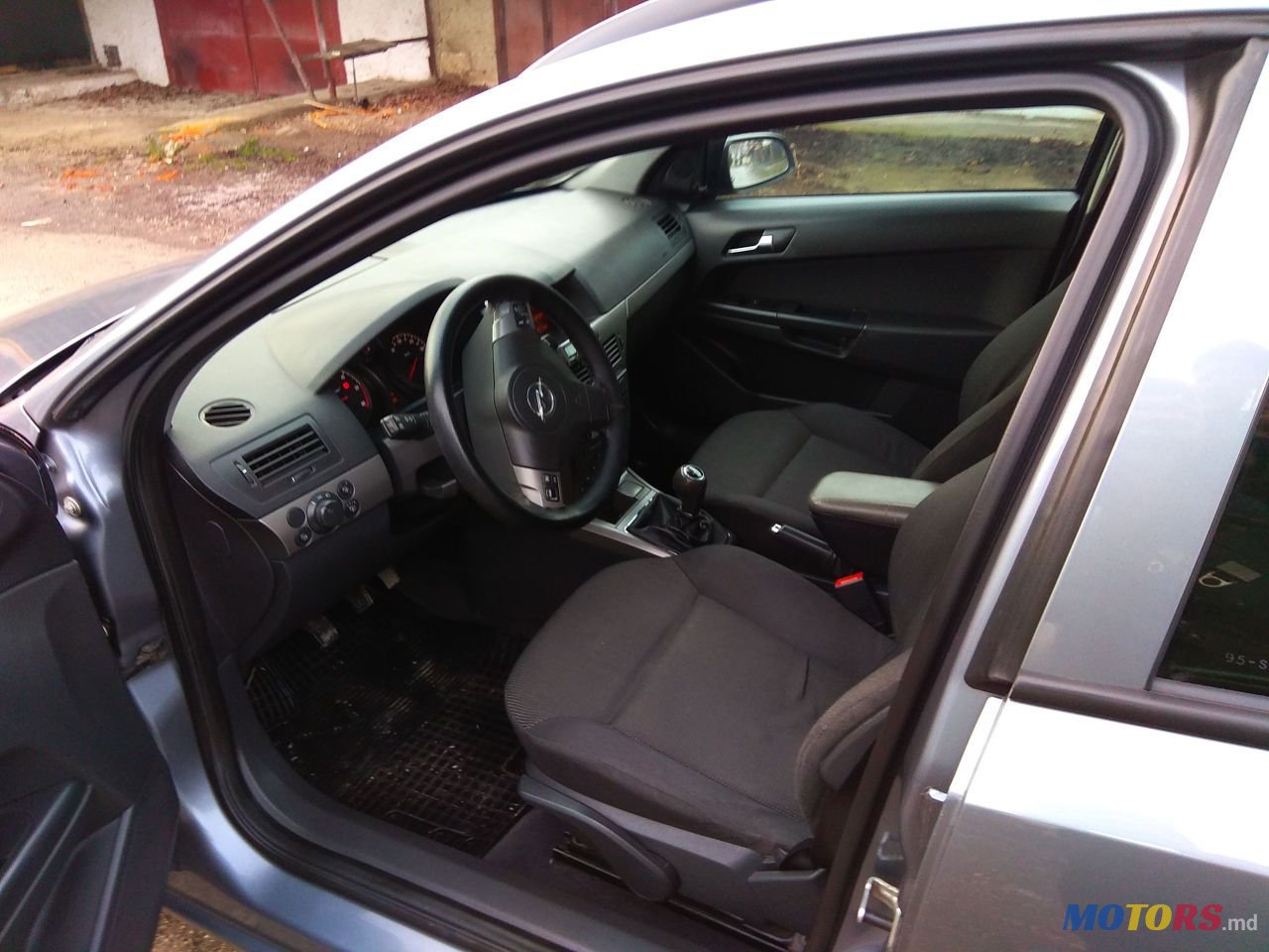 2006' Opel Astra photo #6