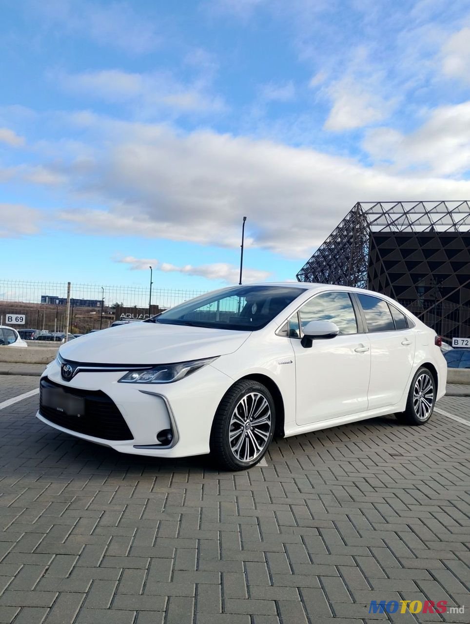 2019' Toyota Corolla photo #2