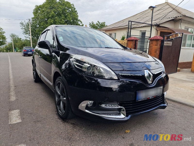 2016' Renault Scenic photo #3