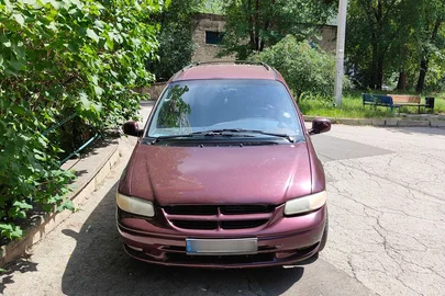 1998' Chrysler Grand Voyager