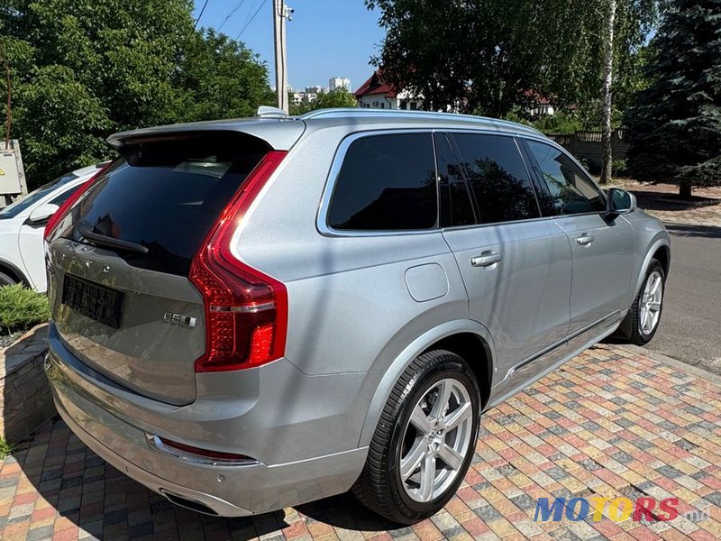 2019' Volvo XC90 photo #4