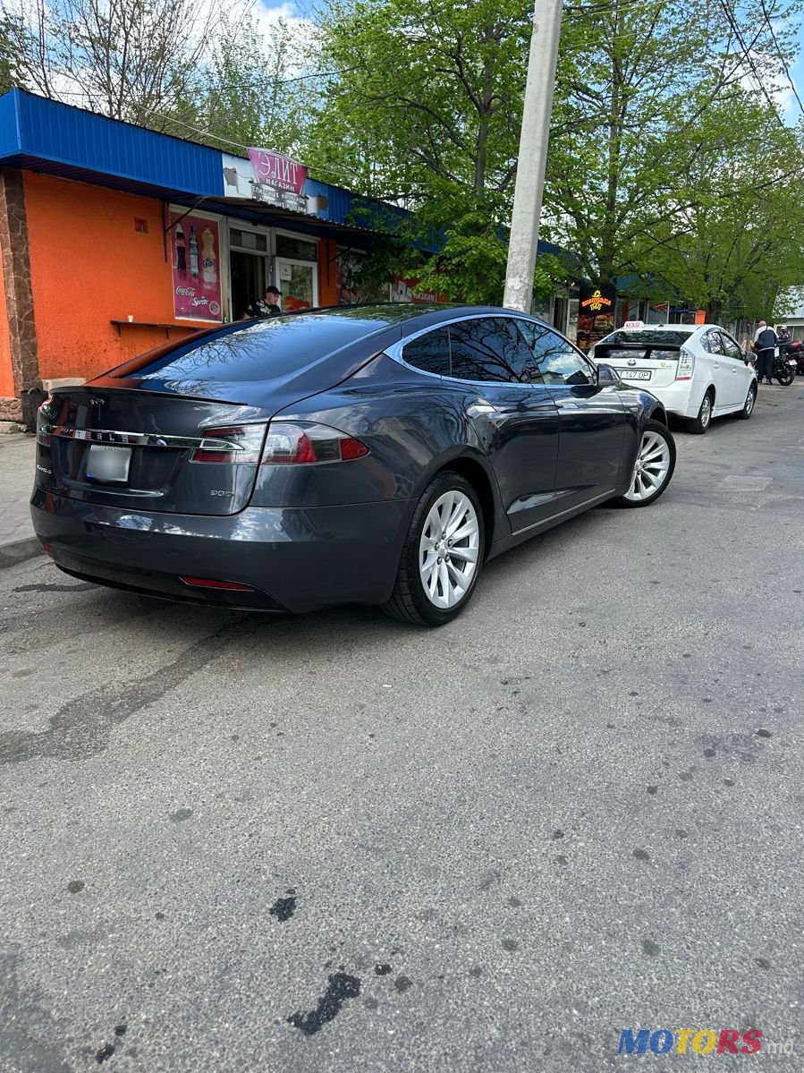 2016' Tesla Model S photo #2