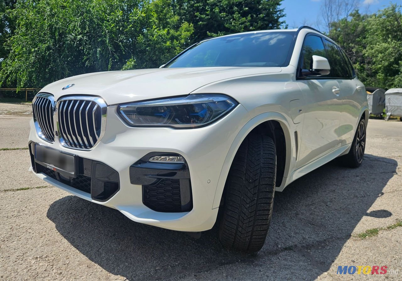 2020' BMW X5 photo #2