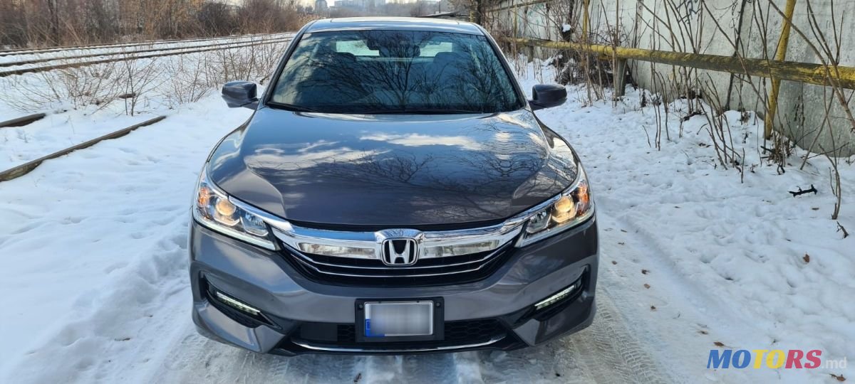 2017' Honda Accord photo #5