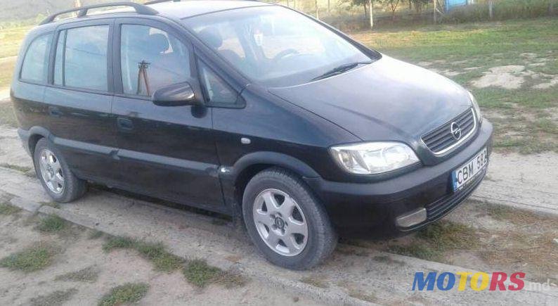 2001' Opel Zafira photo #1