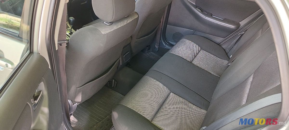 2006' Toyota Corolla photo #5