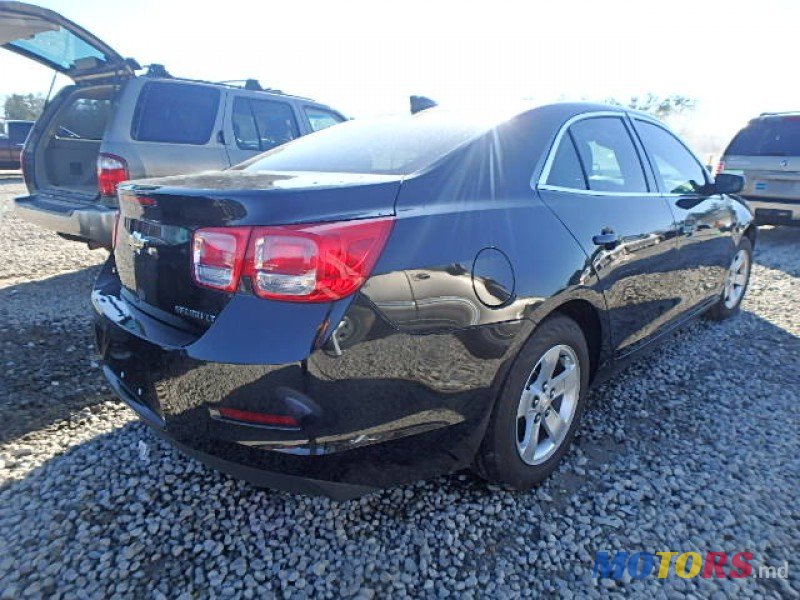 2015' Chevrolet Malibu photo #2