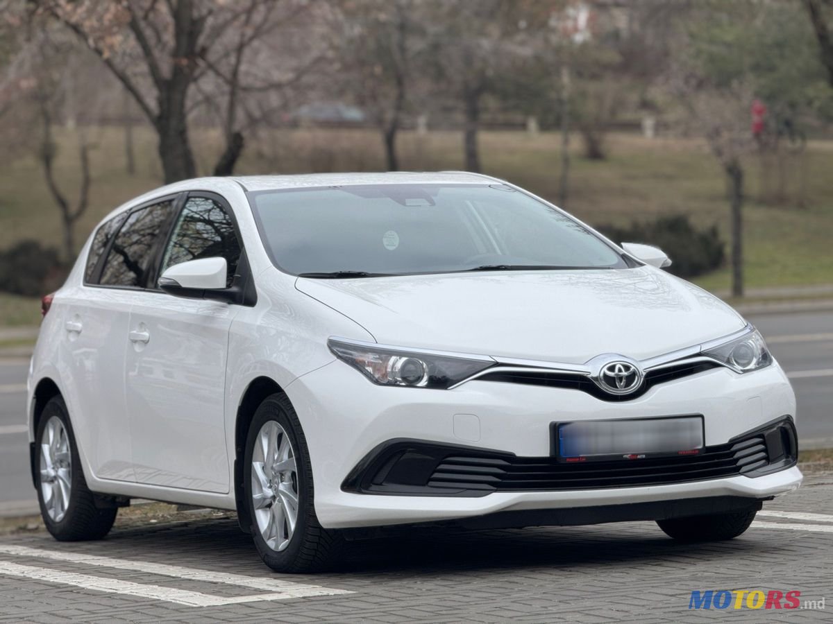 2018' Toyota Auris photo #1