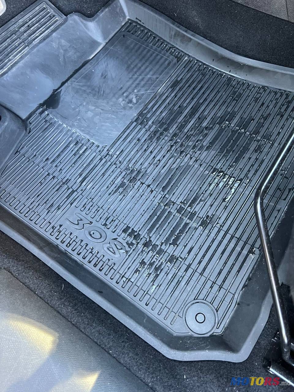 2020' Peugeot 308 photo #5