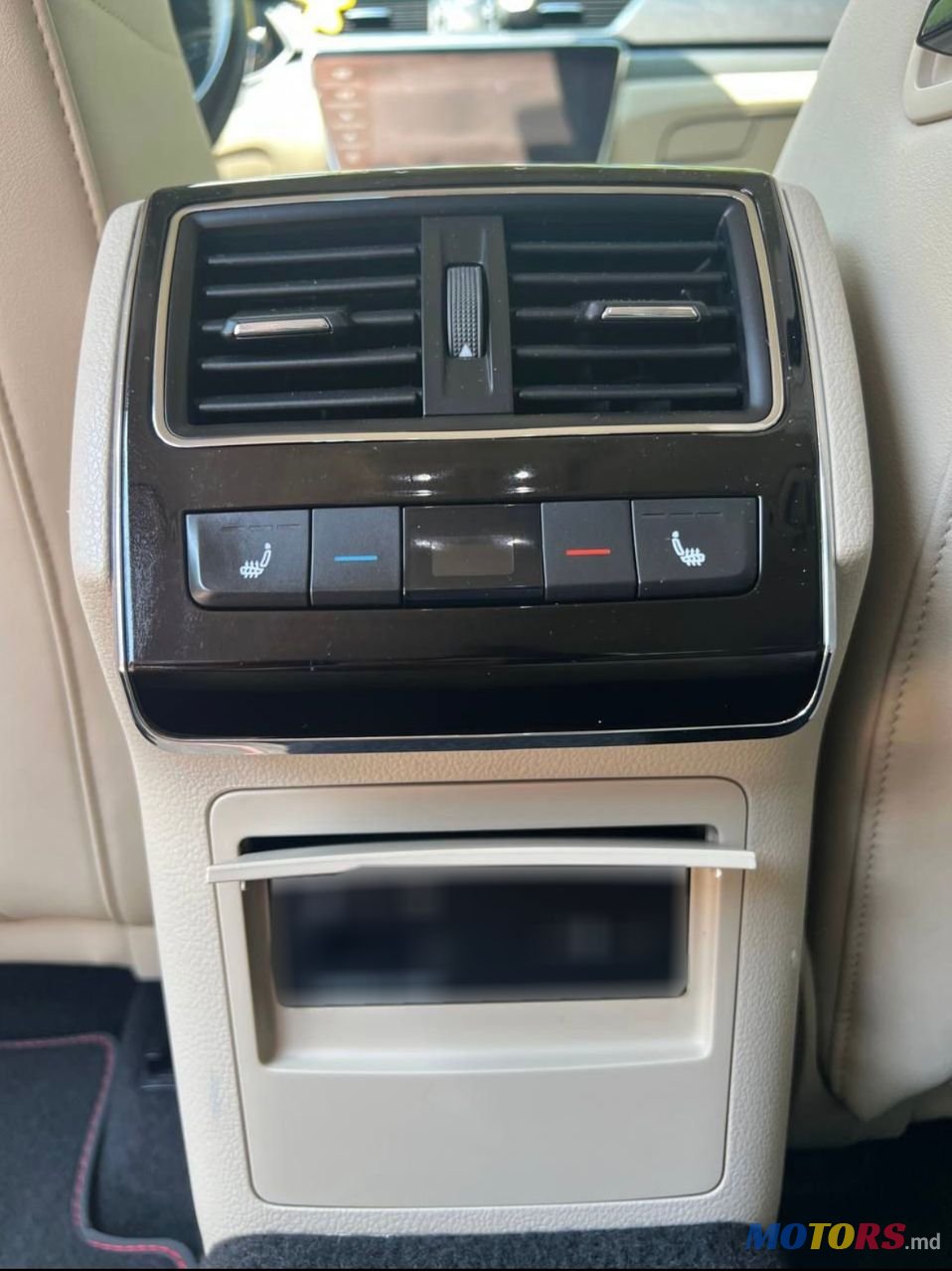 2019' Skoda Superb photo #3