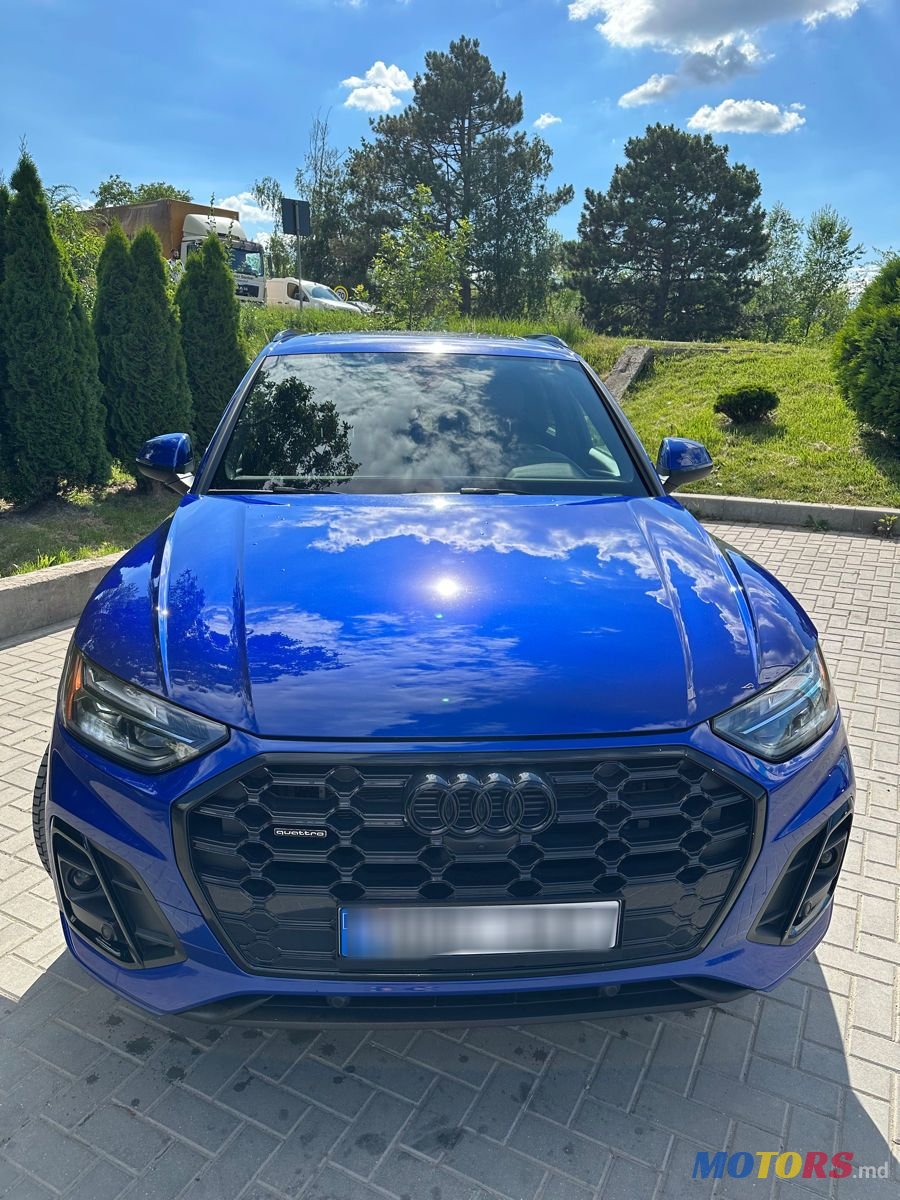 2022' Audi Q5 E-Tron photo #4