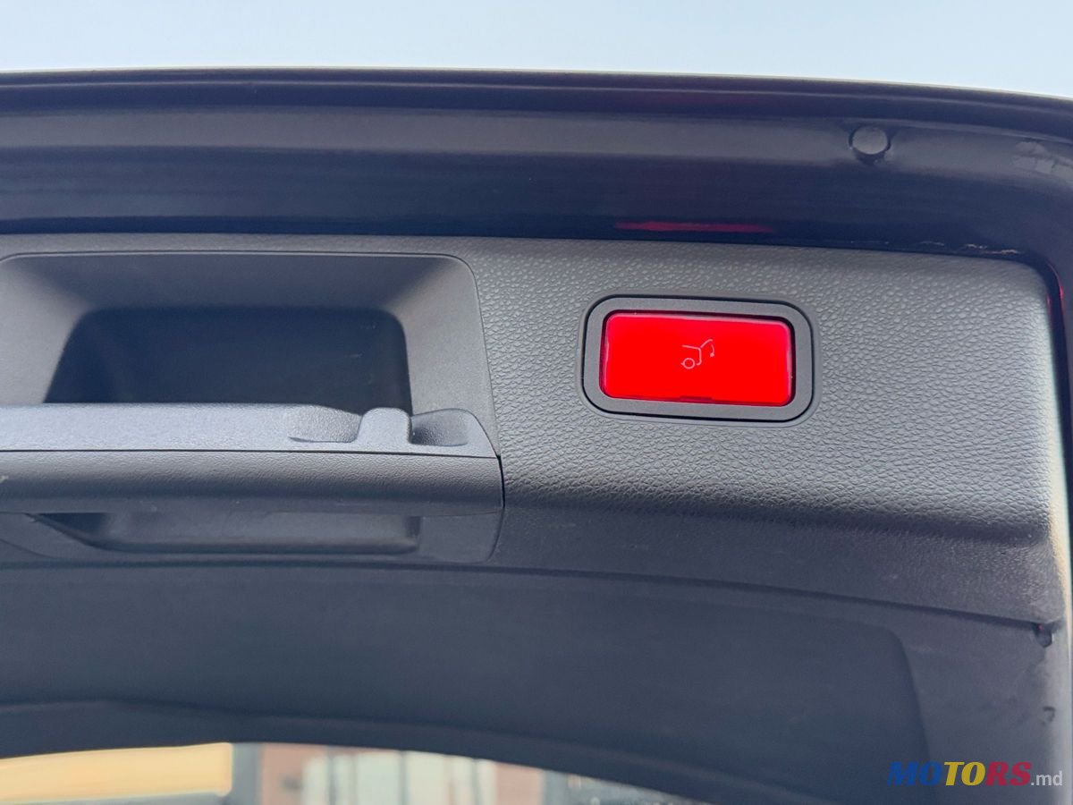 2009' Mercedes-Benz GLK-Class photo #5