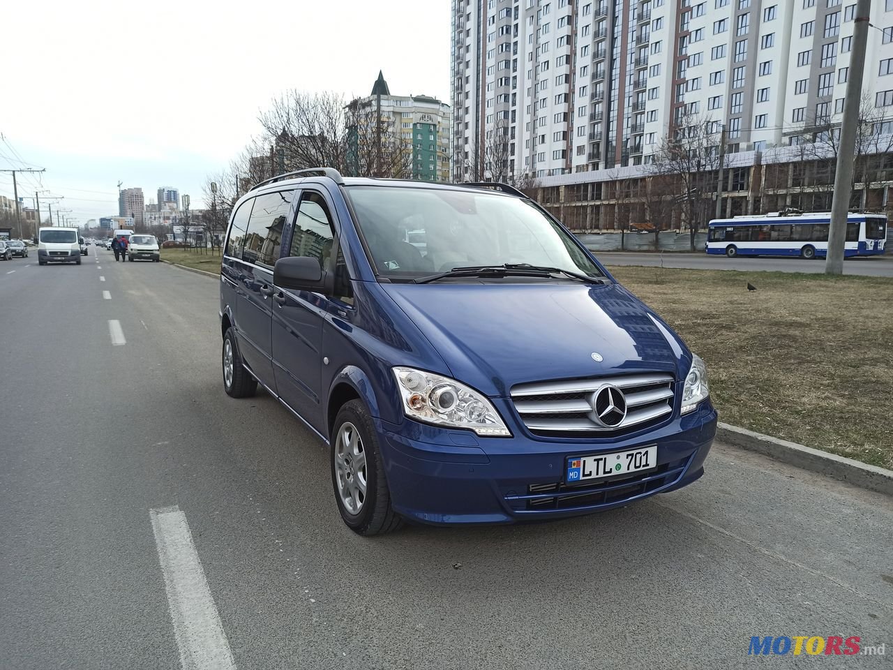 2012' Mercedes-Benz Vito photo #3