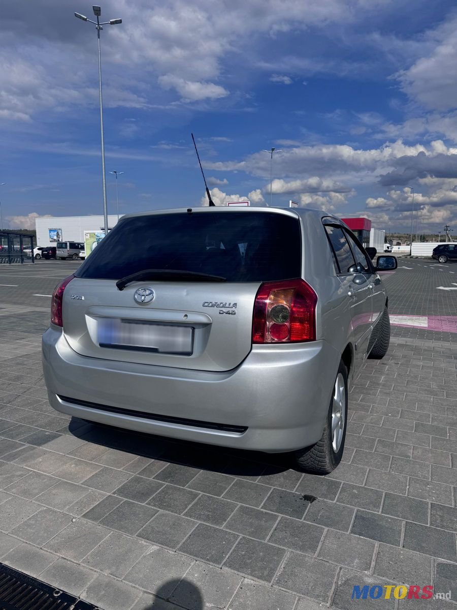 2005' Toyota Corolla photo #4