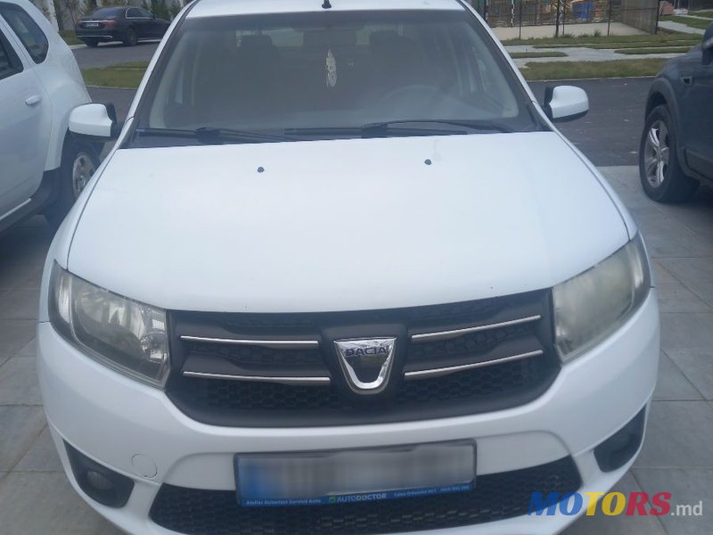 2013' Dacia Logan photo #2