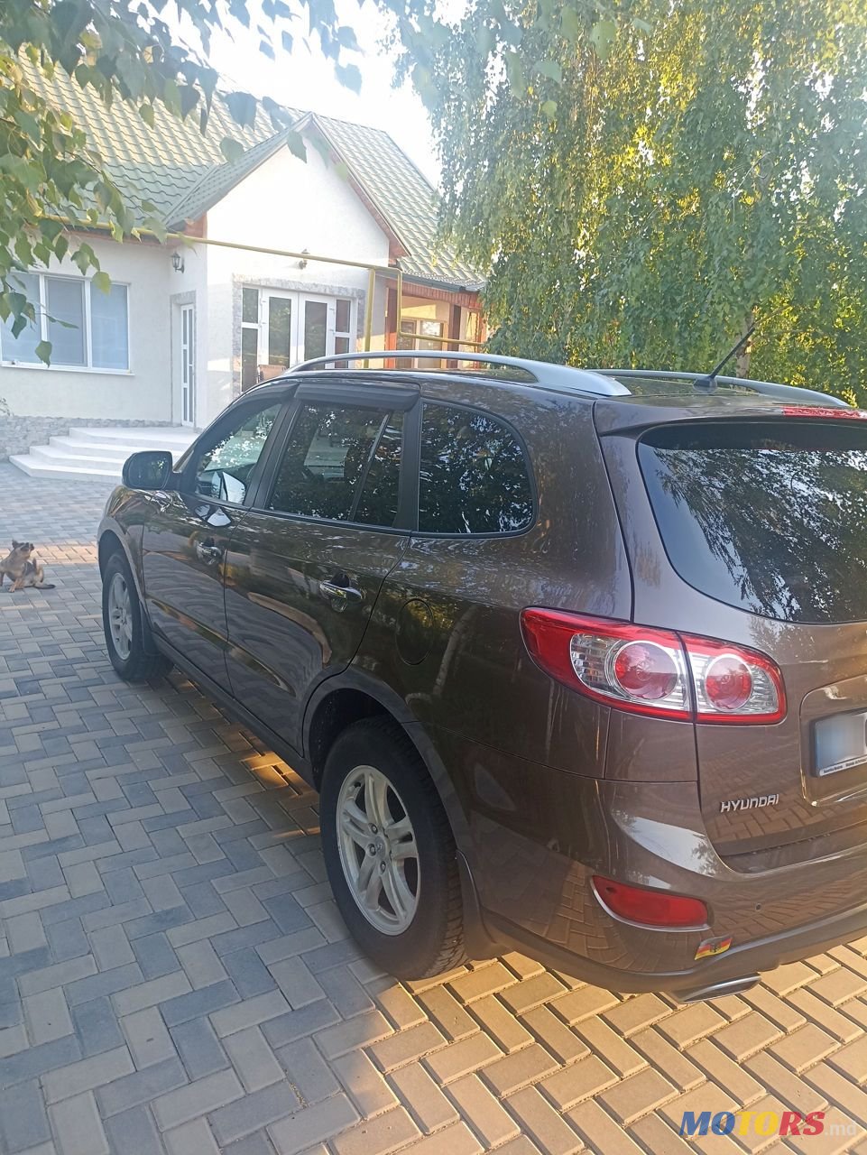 2010' Hyundai Santa Fe photo #5