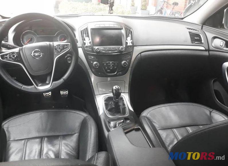 2014' Opel Insignia photo #1